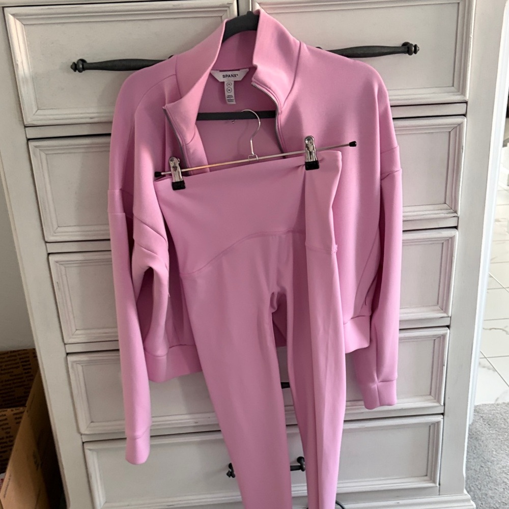 SPANX Pink Women's Leggings and Jacket Set